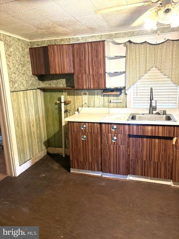 26 FAIRVIEW STREET, Carlisle, PA 17015