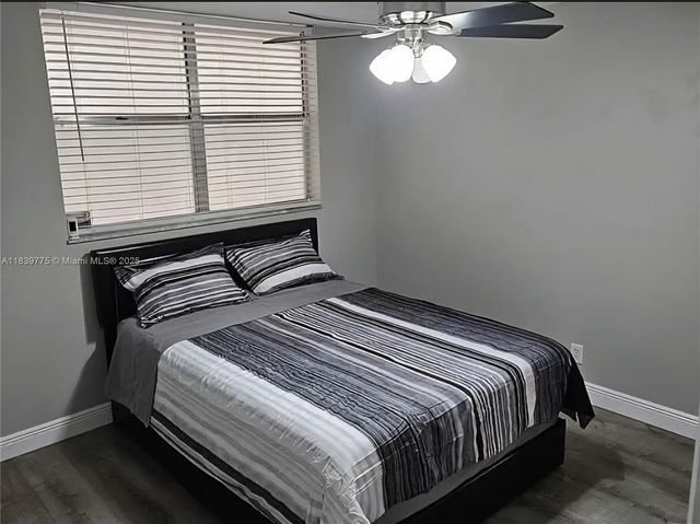 404 NW 68th Ave 216, Plantation, FL 33317