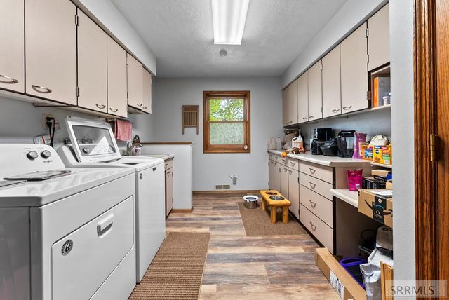 479 E 97th S, Idaho Falls, ID 83404