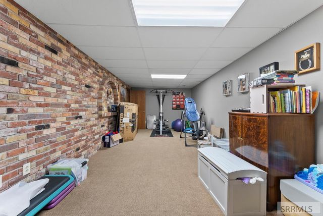 479 E 97th S, Idaho Falls, ID 83404