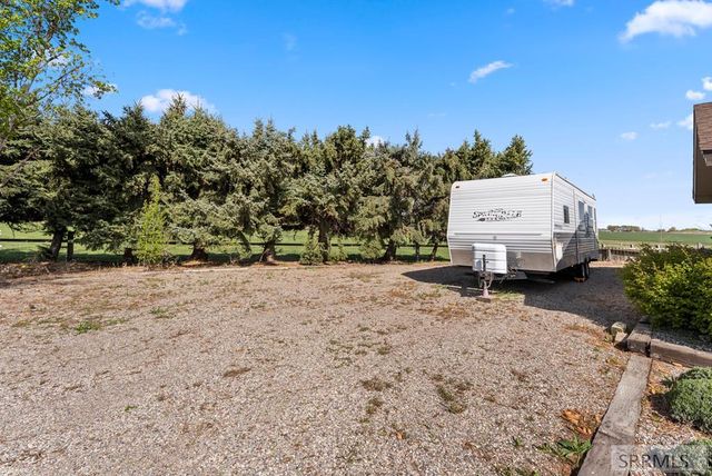 479 E 97th S, Idaho Falls, ID 83404