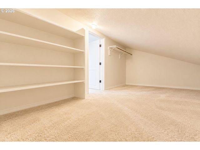 1490 Se 117TH Ave, Portland, OR 97216