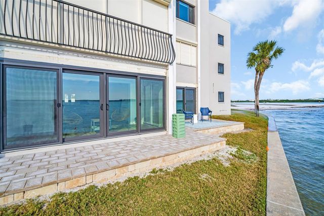 825 S GULFVIEW BOULEVARD 106, Clearwater Beach, FL 33767
