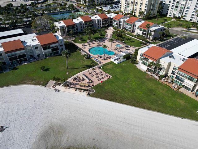 825 S GULFVIEW BOULEVARD 106, Clearwater Beach, FL 33767