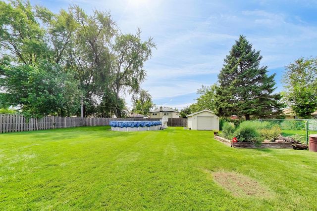 1462 Dayton Place, Des Plaines, IL 60018