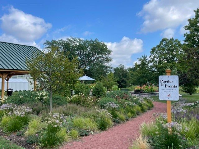 1462 Dayton Place, Des Plaines, IL 60018