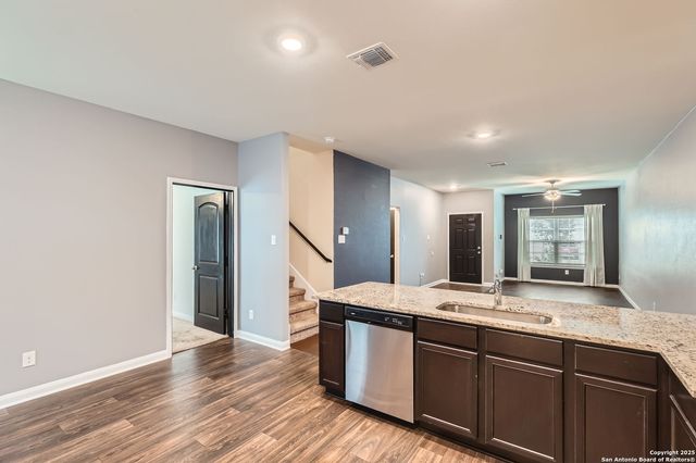11846 Latour Valley, San Antonio, TX 78252