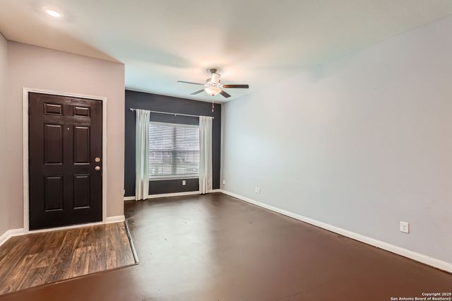 11846 Latour Valley, San Antonio, TX 78252
