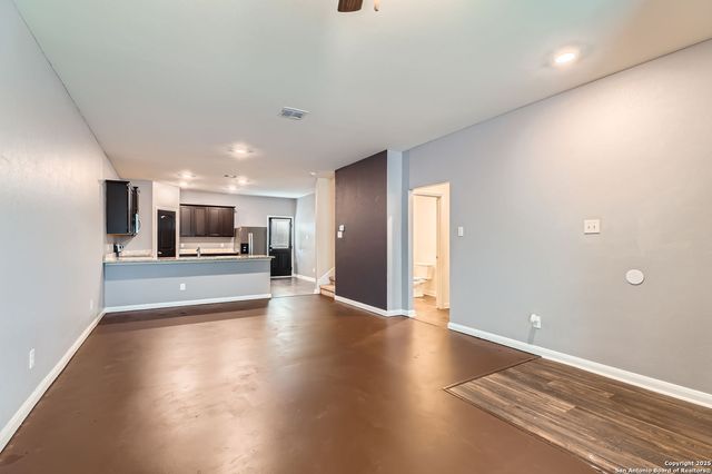 11846 Latour Valley, San Antonio, TX 78252