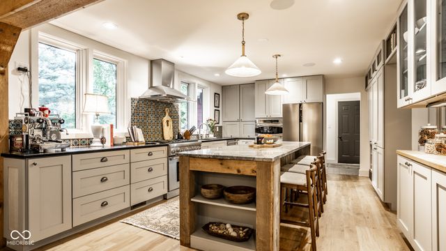 4673 S 975 E, Zionsville, IN 46077
