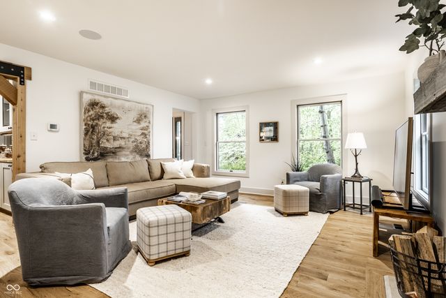 4673 S 975 E, Zionsville, IN 46077