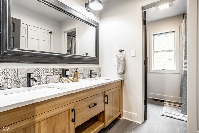 4673 S 975 E, Zionsville, IN 46077