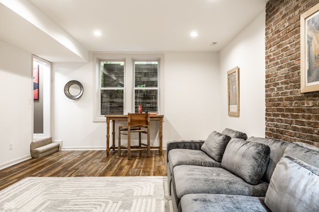4673 S 975 E, Zionsville, IN 46077