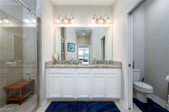 9389 Pocida CT 103, Naples, FL 34119