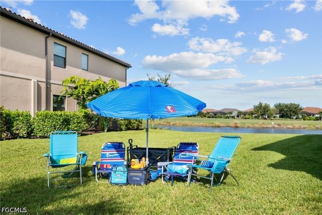 9389 Pocida CT 103, Naples, FL 34119