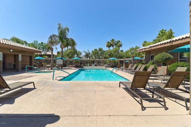 7009 E Acoma Drive Unit 2027, Scottsdale, AZ 85254