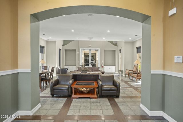 7009 E Acoma Drive Unit 2027, Scottsdale, AZ 85254