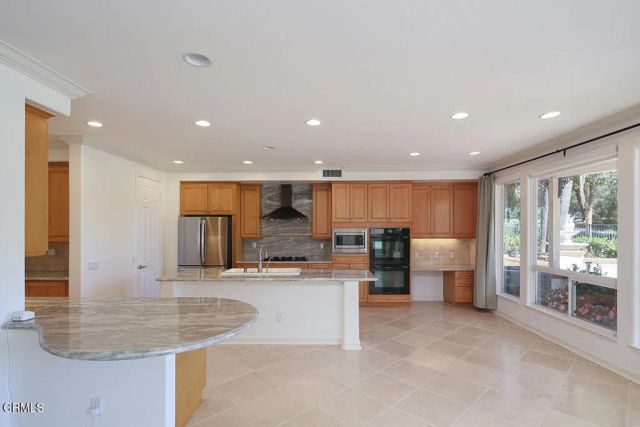 2880 Avenida De Autlan, Camarillo, CA 93010
