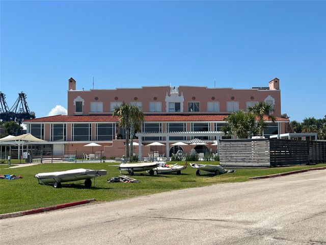 0 Bay Oaks, La Porte, TX 77571