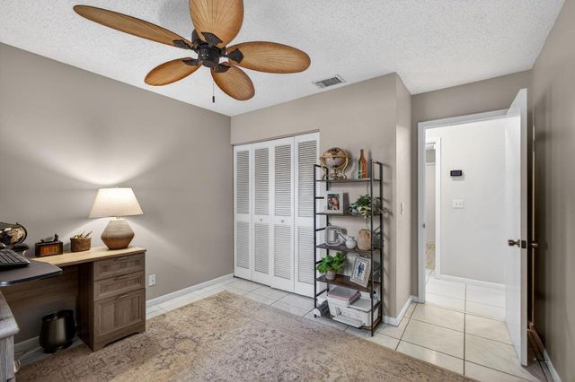 154 Rosewood Circle, Jupiter, FL 33458