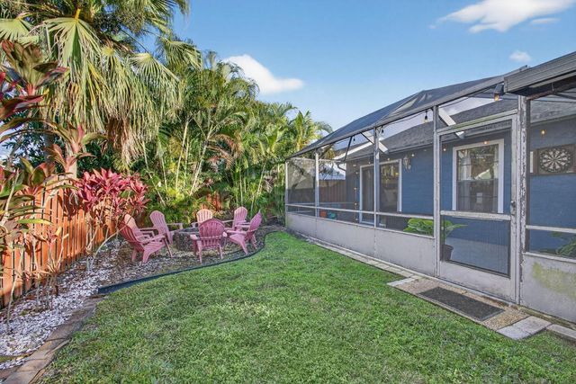 154 Rosewood Circle, Jupiter, FL 33458