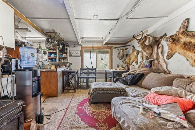 1930 E Crestview Drive, Shelton, WA 98584