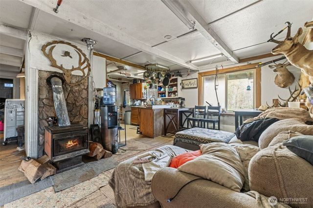 1930 E Crestview Drive, Shelton, WA 98584