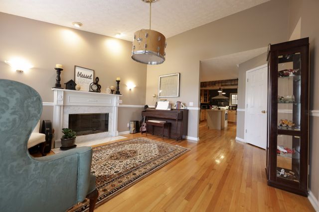 6808 Hester Rd, Springfield, TN 37172