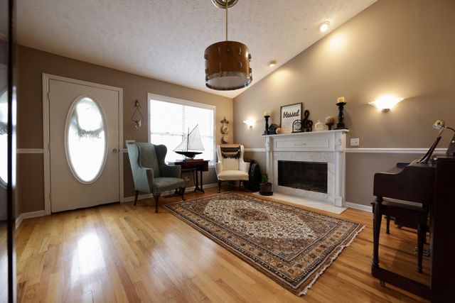 6808 Hester Rd, Springfield, TN 37172