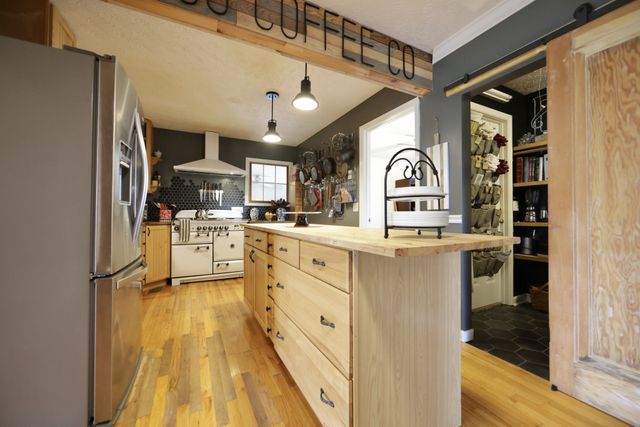 6808 Hester Rd, Springfield, TN 37172