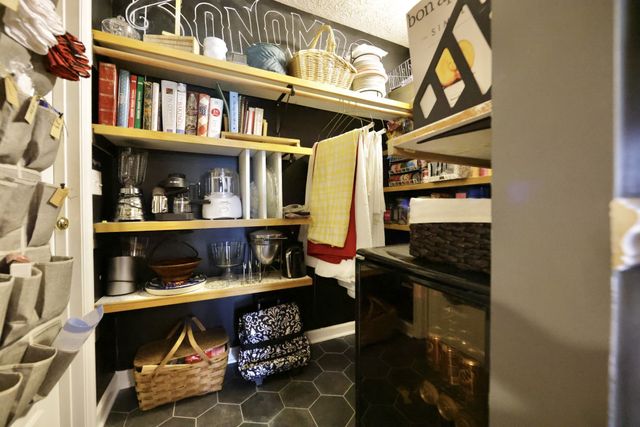 6808 Hester Rd, Springfield, TN 37172