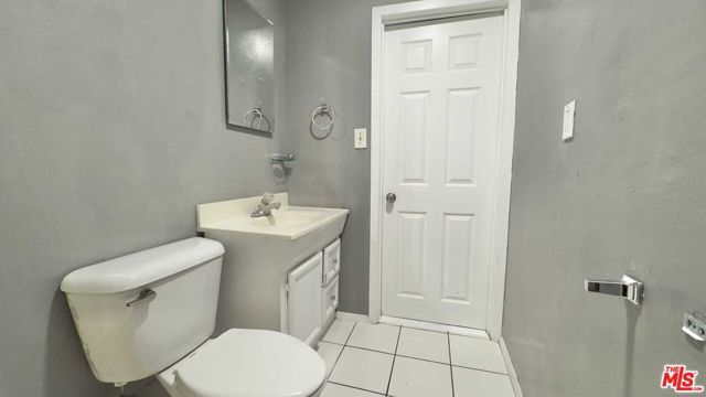 4052 W 103rd Street, Inglewood, CA 90304