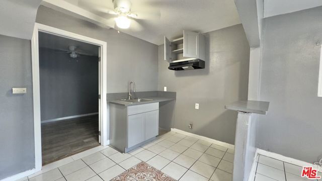 4052 W 103rd Street, Inglewood, CA 90304