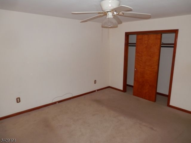 2105 Wood Ave, Roselle Boro, NJ 07203