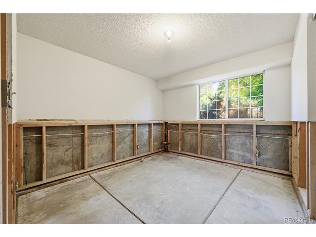 12613 Julian St, Broomfield, CO 80020