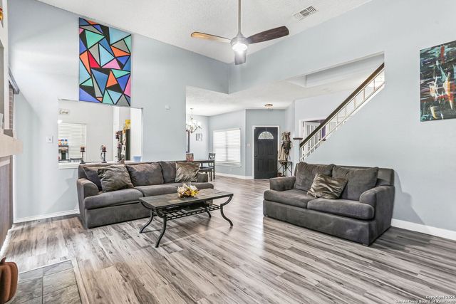 7571 Corian Park, San Antonio, TX 78249