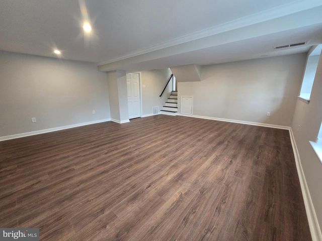 972 WINDSOR RD, Warminster, PA 18974