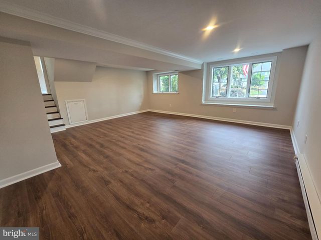 972 WINDSOR RD, Warminster, PA 18974