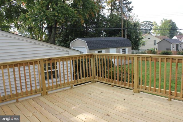 972 WINDSOR RD, Warminster, PA 18974