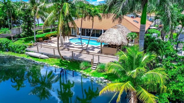 1581 NW 101st Avenue, Plantation, FL 33322