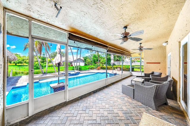 1581 NW 101st Avenue, Plantation, FL 33322