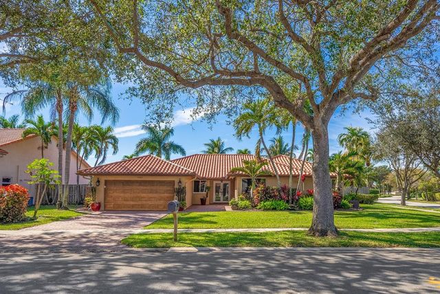 1581 NW 101st Avenue, Plantation, FL 33322