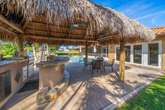 1581 NW 101st Avenue, Plantation, FL 33322