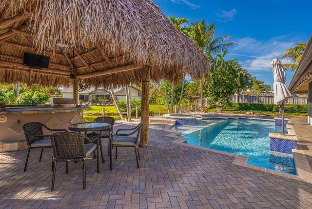 1581 NW 101st Avenue, Plantation, FL 33322