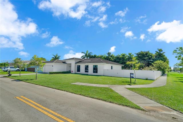 32008 SW 199th Place, Homestead, FL 33030