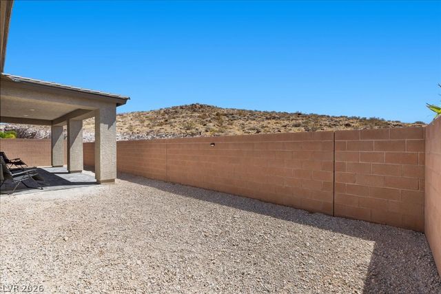 10006 Joshua Foothills Street, Las Vegas, NV 89178