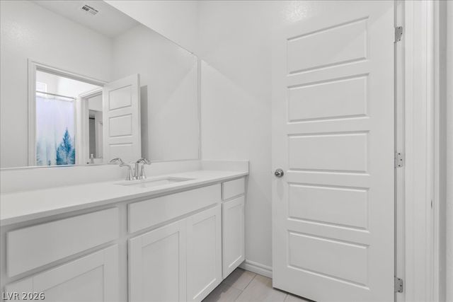 10006 Joshua Foothills Street, Las Vegas, NV 89178