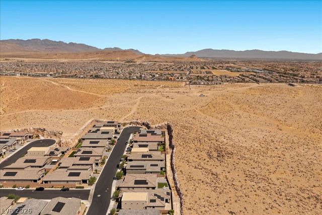 10006 Joshua Foothills Street, Las Vegas, NV 89178