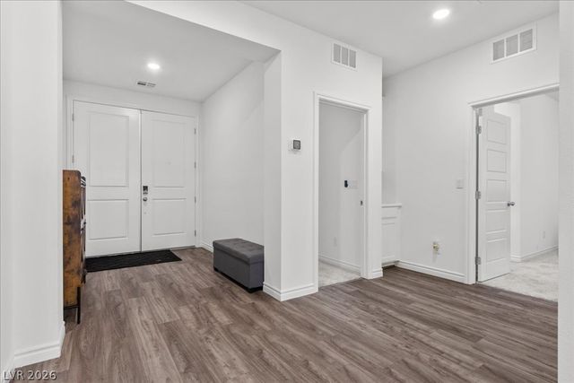 10006 Joshua Foothills Street, Las Vegas, NV 89178