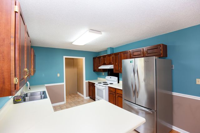 145 N Clemson Drive, Barnwell, SC 29812